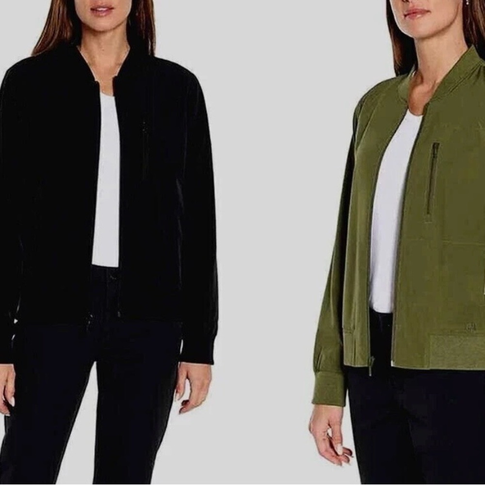 Banana Republic Women's Lightweight Bomber Jacket
Zippered Chest Pocket size L - Picture 2 of 14
